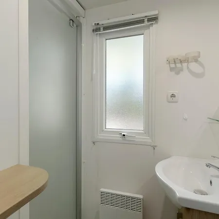 Holiday home Mobile 3 Piscine Lagorce (Ardeche)